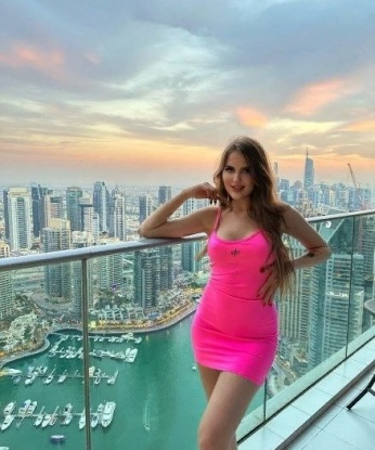 Анкета проститутки Каринка - город Красавино, 20 лет, №2078